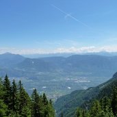 RS ueberetscher huette blick auf tramin unterland regglberg