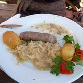 buschenschank unteraichnerhof kraut wurst