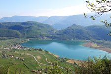 RS aussicht von altenburg auf kalterer see und st josef fr