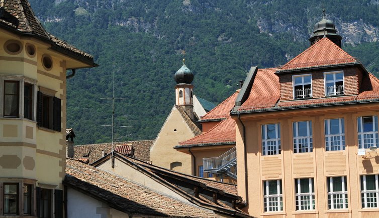 RS Ueberetsch Kaltern Dorfzentrum