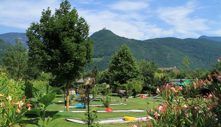 RS Ueberetsch Kaltern Kalterer See Minigolf